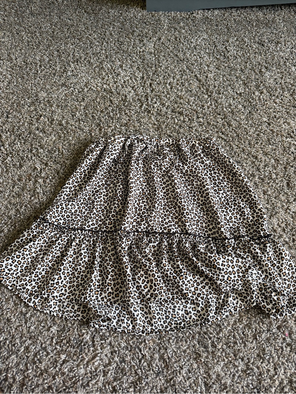 Francesca's Collections Leopard Print Skater Skirt - White & Brown